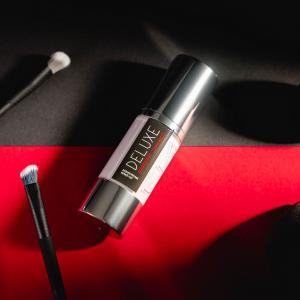 DELUXE-FX AquaCream-Make-Up 70030-c01